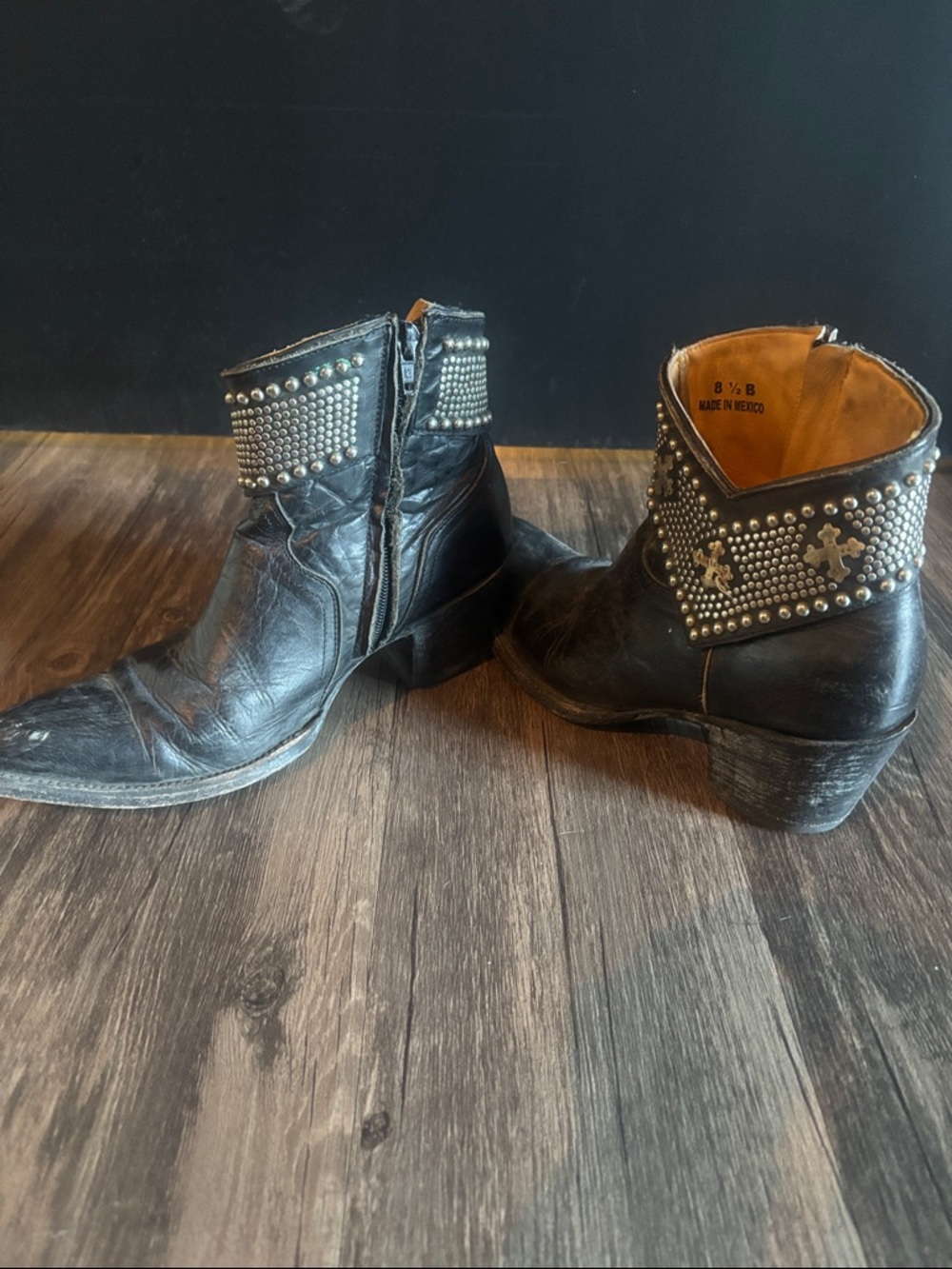 Old Gringo Black Studded Western Ankle Boots - Picture 3 of 5